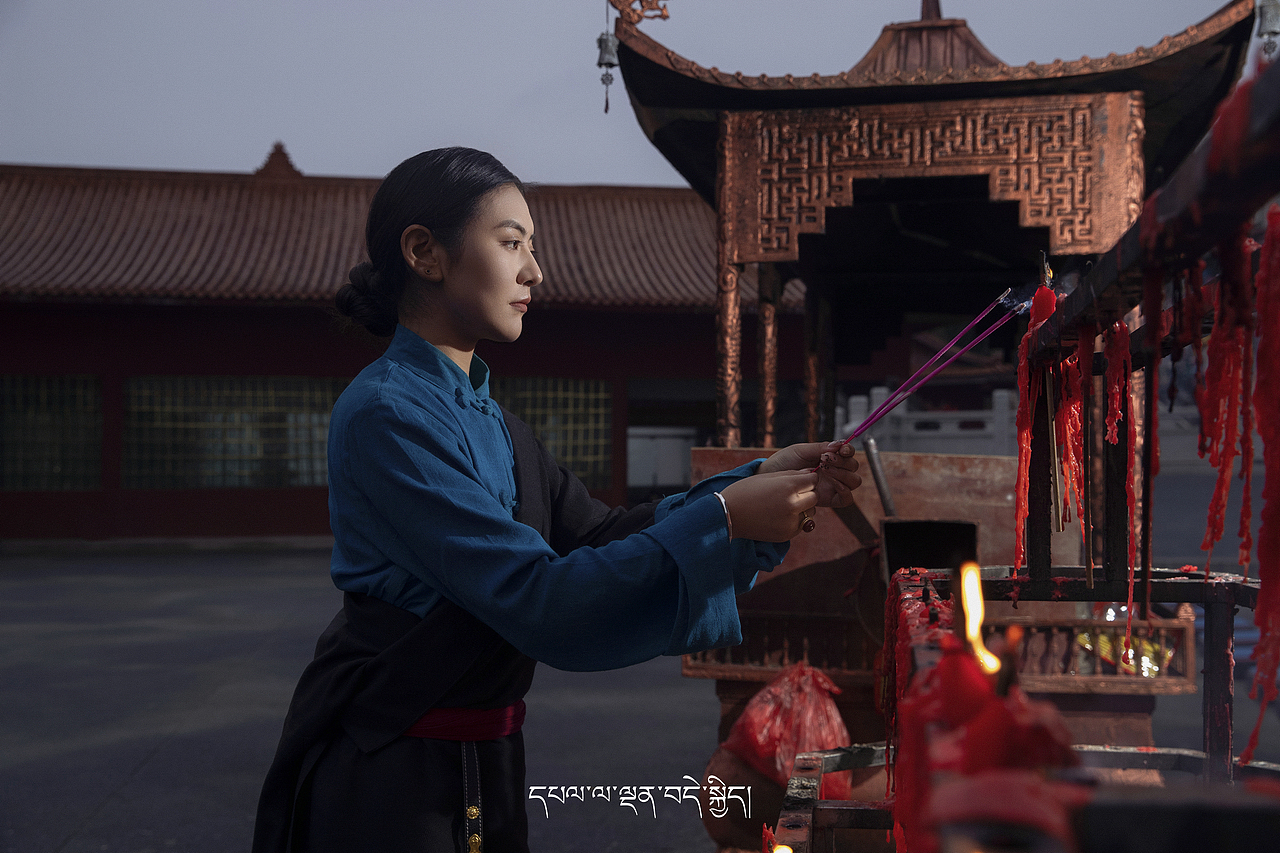 藏族女孩（图ZMzgxMDc4Nzg4） - 人像摄影 - 站酷设计师昕晨视觉原创素材 - 站酷ZCOOL