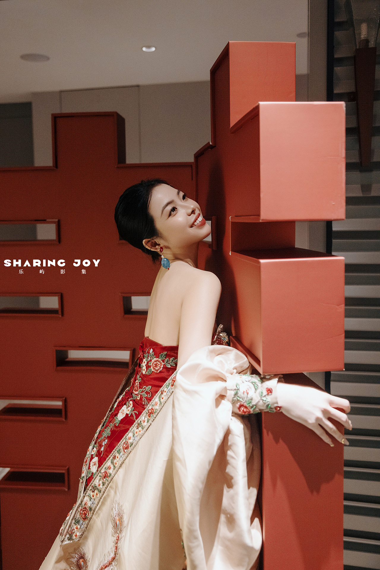 中式晨袍拍摄（图ZMzgxMTI0MDA4） - 婚礼摄影 - 站酷设计师乐屿影集kingkong原创素材 - 站酷ZCOOL