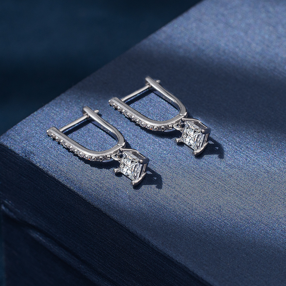 耳环（图ZMzgxMTUwMDIw） - 产品摄影 - 站酷设计师啊骏啊原创素材 - 站酷ZCOOL