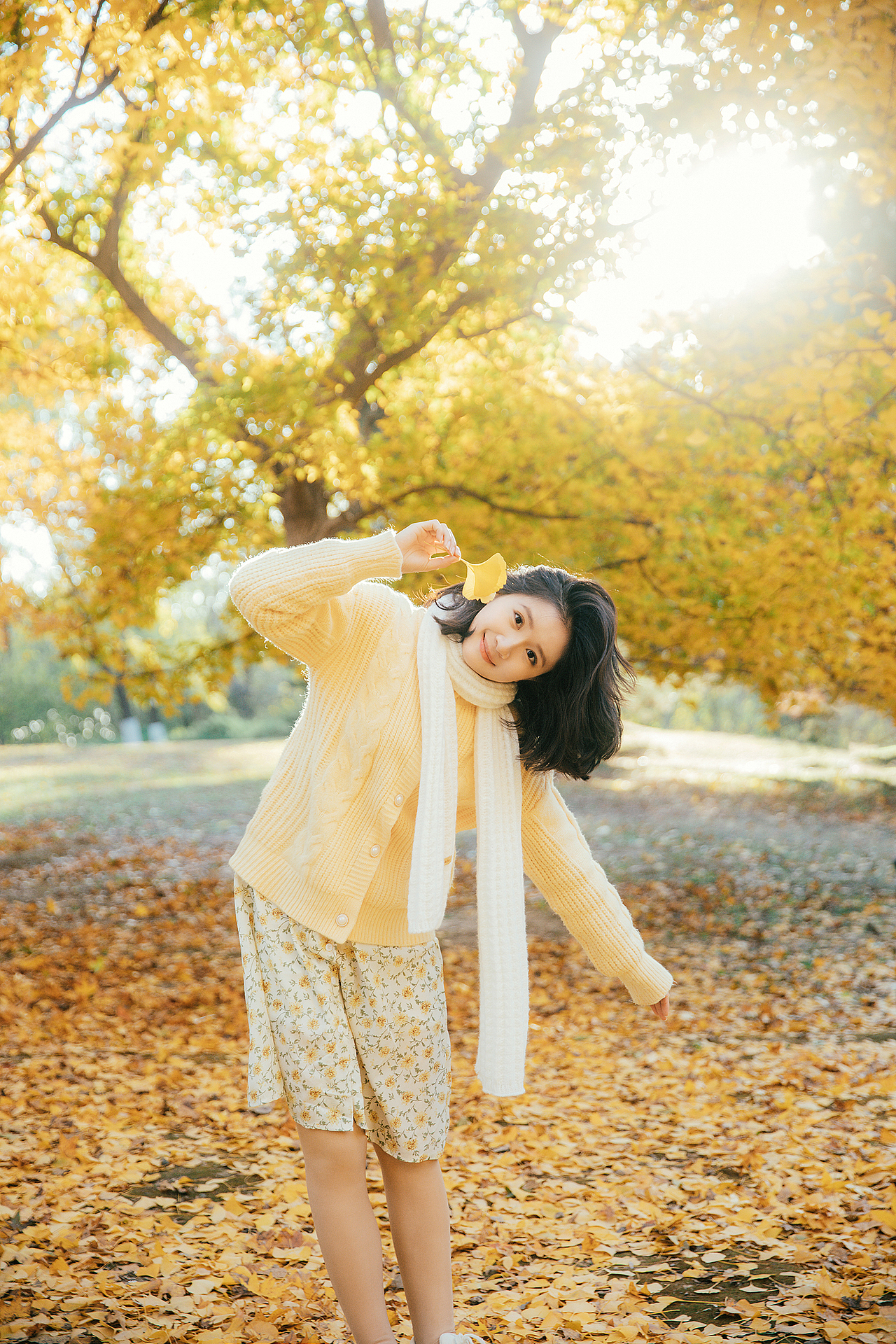 一叶知秋（图ZMzgxMjA2ODM2） - 人像摄影 - 站酷设计师笔画年华原创素材 - 站酷ZCOOL