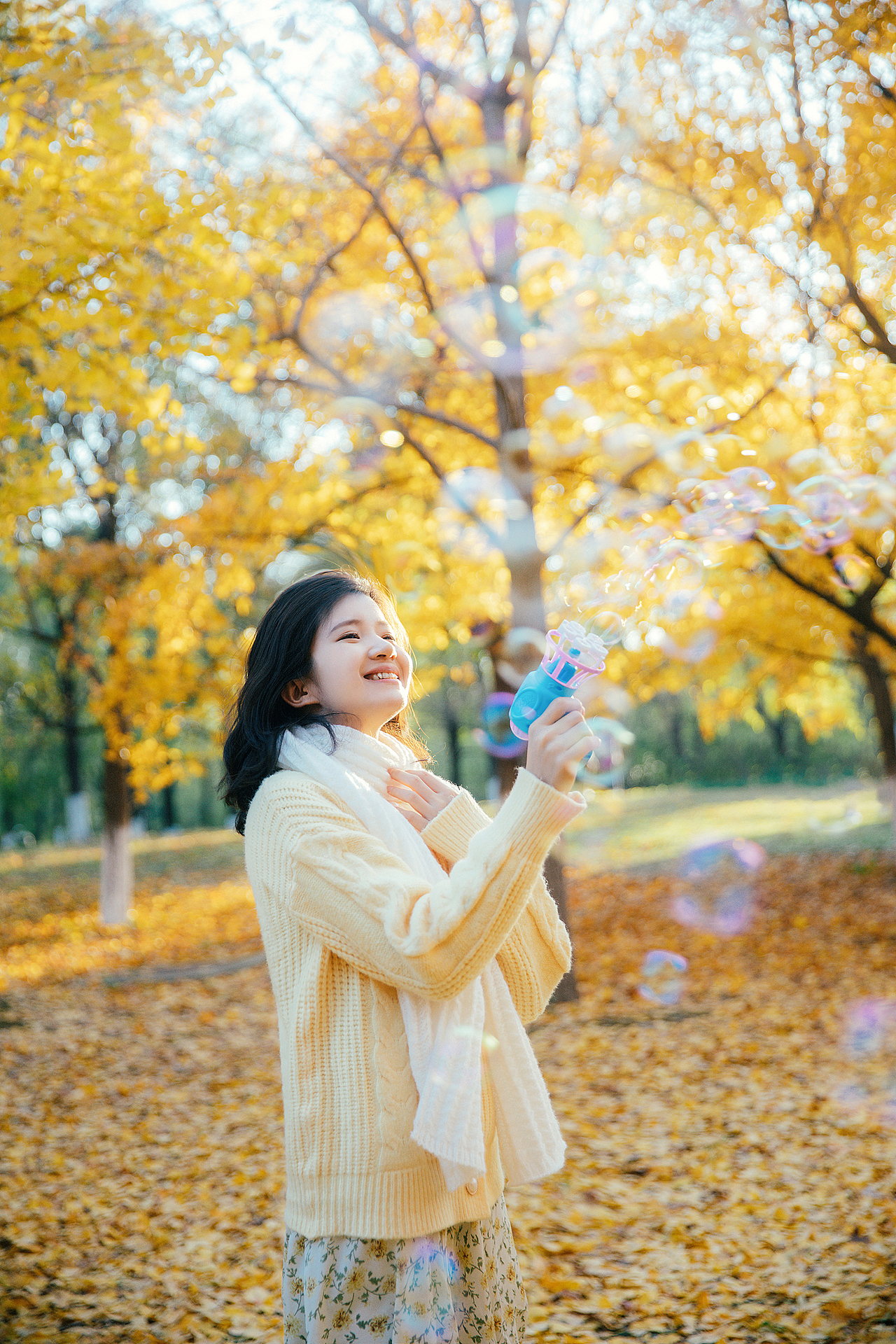 一叶知秋（图ZMzgxMjA2OTA0） - 人像摄影 - 站酷设计师笔画年华原创素材 - 站酷ZCOOL