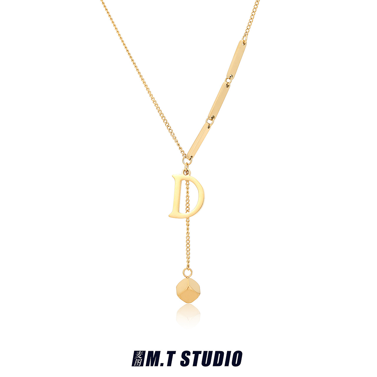 白底饰品简精修的效果才最真实（图ZMzgxMjkxNDk2） - 产品摄影 - 站酷设计师麦图商业摄影原创素材 - 站酷ZCOOL