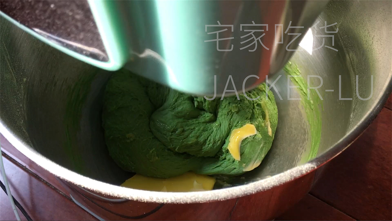 抹茶超软小面包 ,一口沦陷的清新滋味。