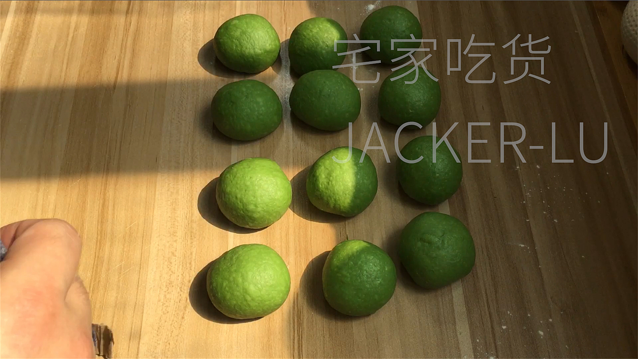 抹茶超软小面包 ,一口沦陷的清新滋味。