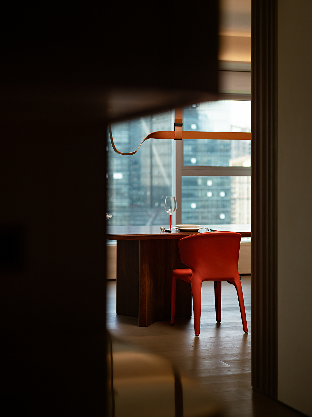 鸿艺源：城央之上538m²书香萦绕、艺术气质拉满的家！（图ZMzgxMzU2NDYw） - 家装设计 - 站酷设计师鸿艺源设计原创素材 - 站酷ZCOOL