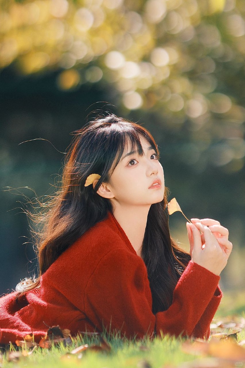 红韵秋恋:胶片中的浪漫时光