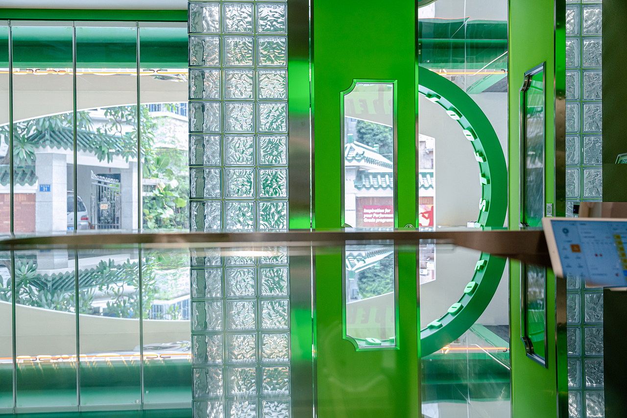 一个自带传播热度的街区门头（图ZMzgxNDA3MzY0） - 品牌 - 站酷设计师THREEE再叁设计原创素材 - 站酷ZCOOL