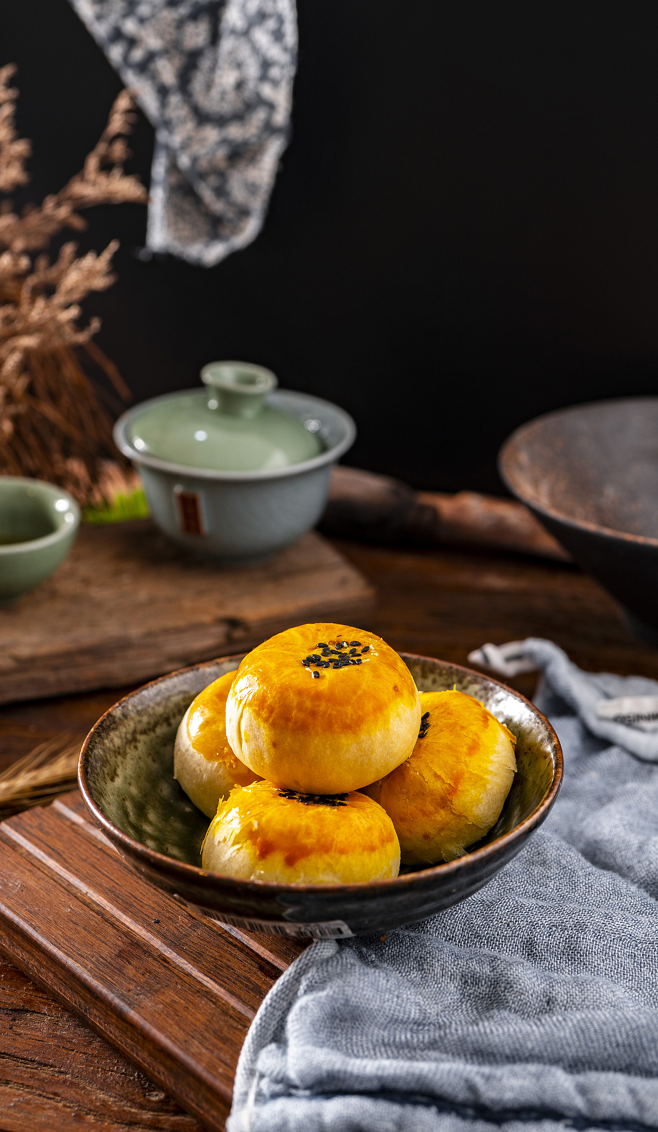 雪媚娘传统糕点心美食营养早餐年货送礼 流芯蛋黄中秋（图ZMzgxNDkwNDQw） - 美食摄影 - 站酷设计师光绪摄影工作室原创素材 - 站酷ZCOOL