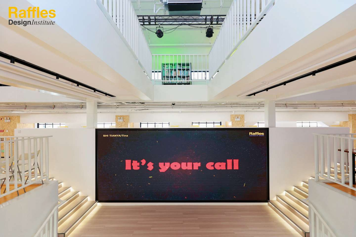 2024莱佛士时装秀暨毕业典礼精彩回顾！（图ZMTQ5NjE5NzY=） - 资讯 - 站酷设计师莱佛士设计学院原创素材 - 站酷ZCOOL