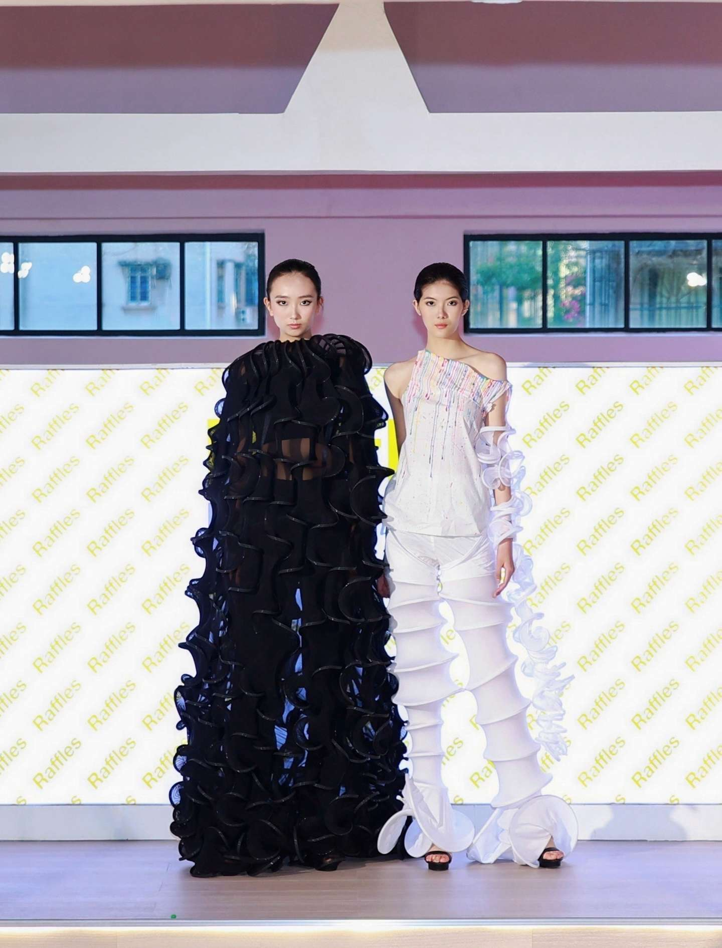 2024莱佛士时装秀暨毕业典礼精彩回顾！（图ZMTQ5NjIwMDQ=） - 资讯 - 站酷设计师莱佛士设计学院原创素材 - 站酷ZCOOL