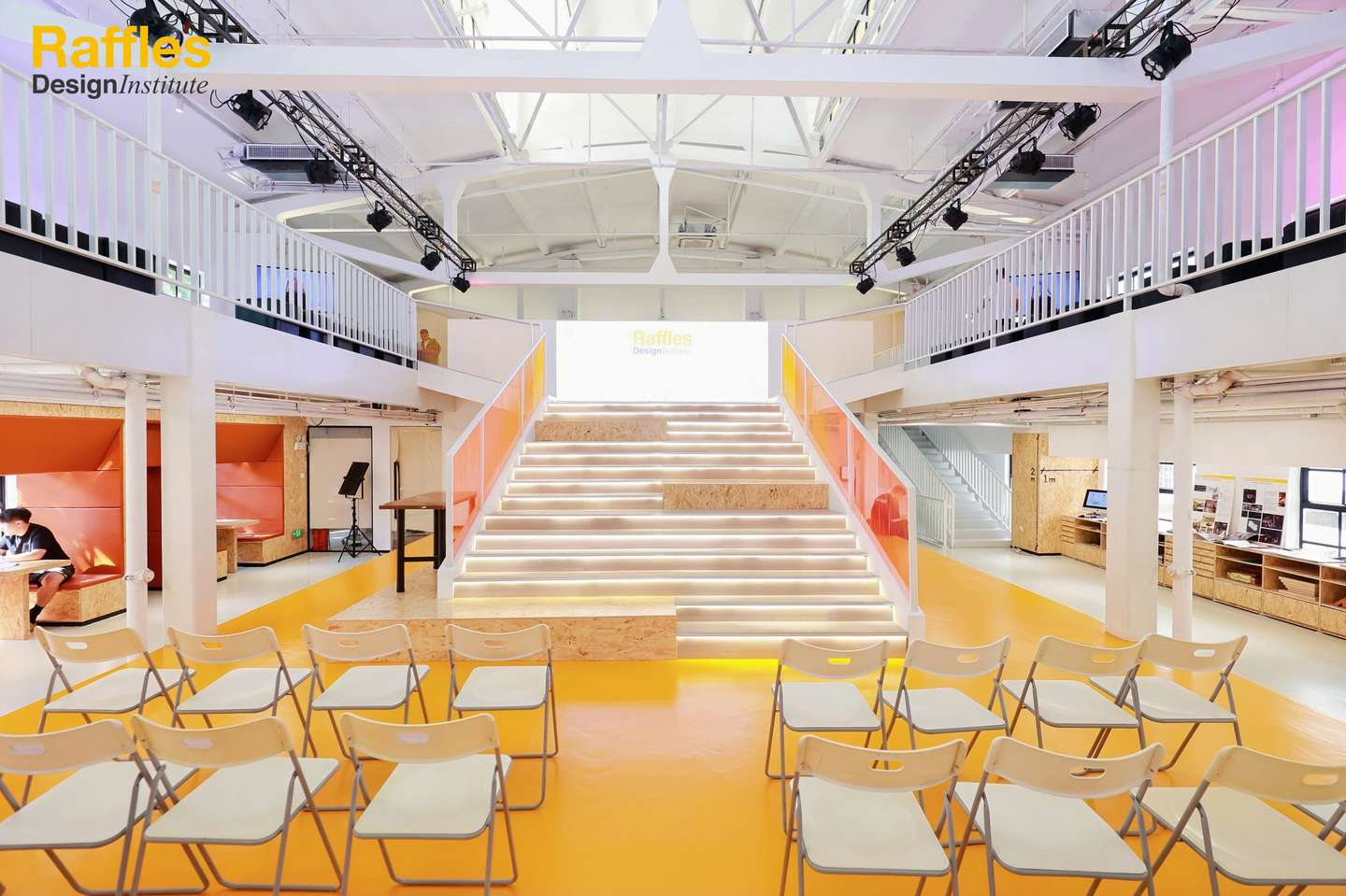 2024莱佛士时装秀暨毕业典礼精彩回顾！（图ZMTQ5NjE5Njg=） - 资讯 - 站酷设计师莱佛士设计学院原创素材 - 站酷ZCOOL