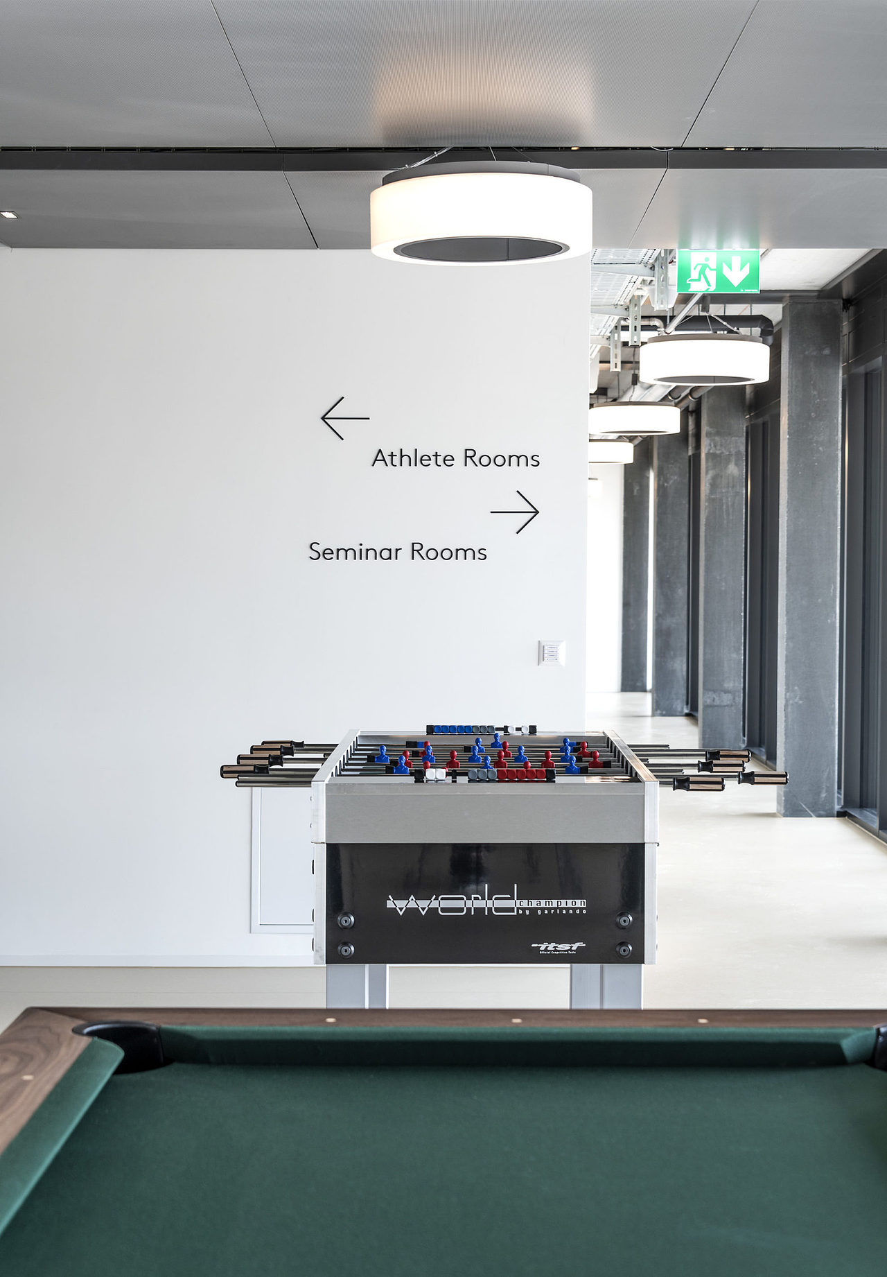 导视设计｜运动中心导视系统设计｜灵感分享（图ZMzgxNjA3MzQ0） - 其他平面 - 站酷设计师长沙设计师老胡原创素材 - 站酷ZCOOL