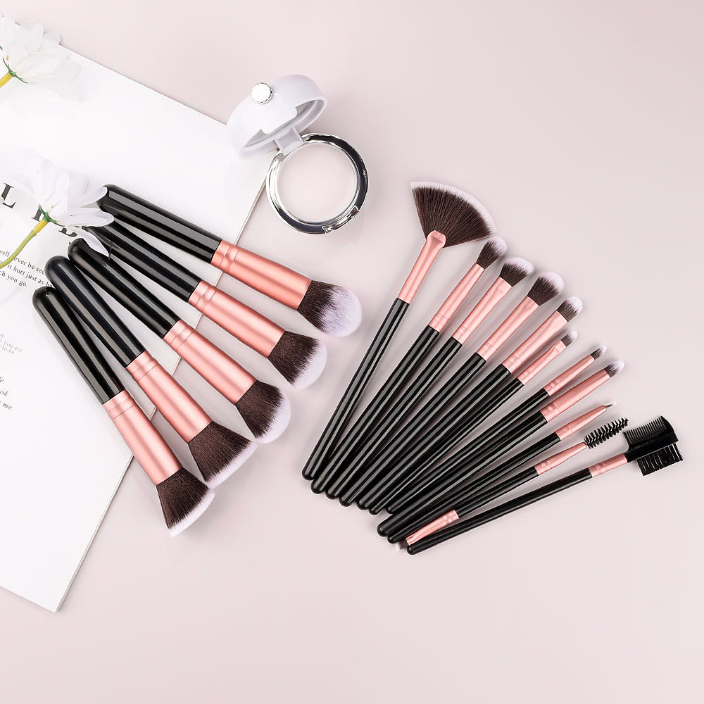 化妆刷拍摄&精修（图ZMzgxNjg4NzEy） - 产品摄影 - 站酷设计师桨茈_Erika原创素材 - 站酷ZCOOL