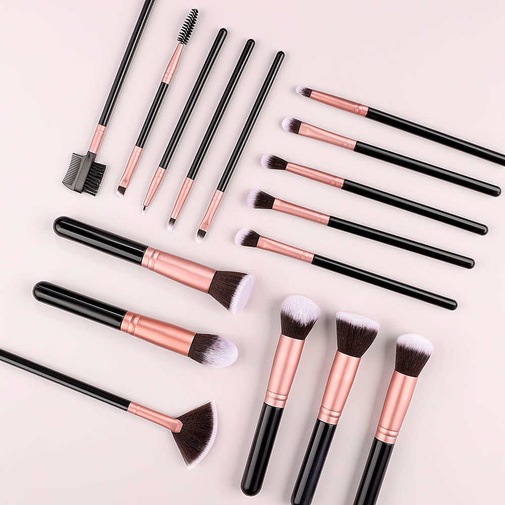 化妆刷拍摄&精修（图ZMzgxNjg4NzI4） - 产品摄影 - 站酷设计师桨茈_Erika原创素材 - 站酷ZCOOL