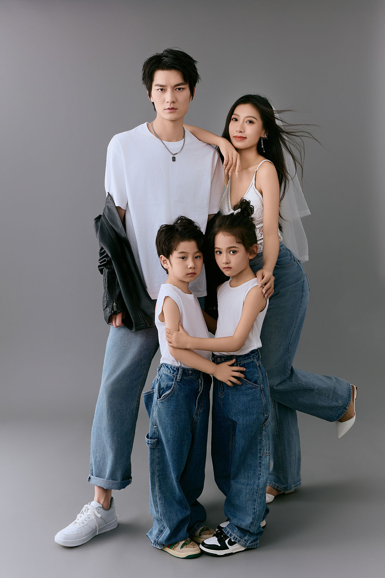 2025新款亲子全家福