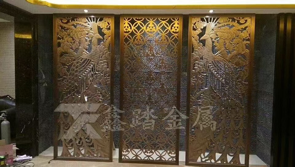 铝板雕花屏风 家装铝艺雕刻花格定做