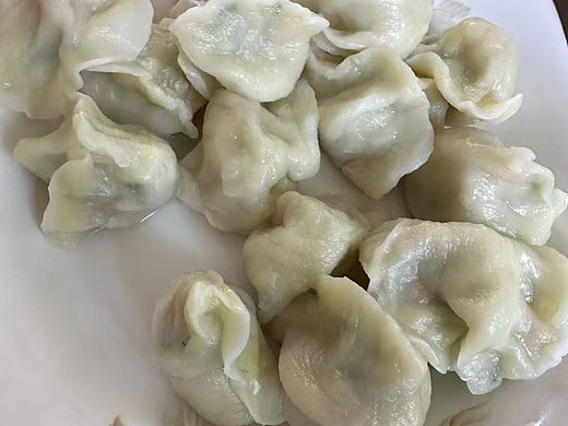 鸡蛋韭菜饺子