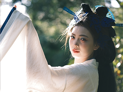 梦到花桥水阁头