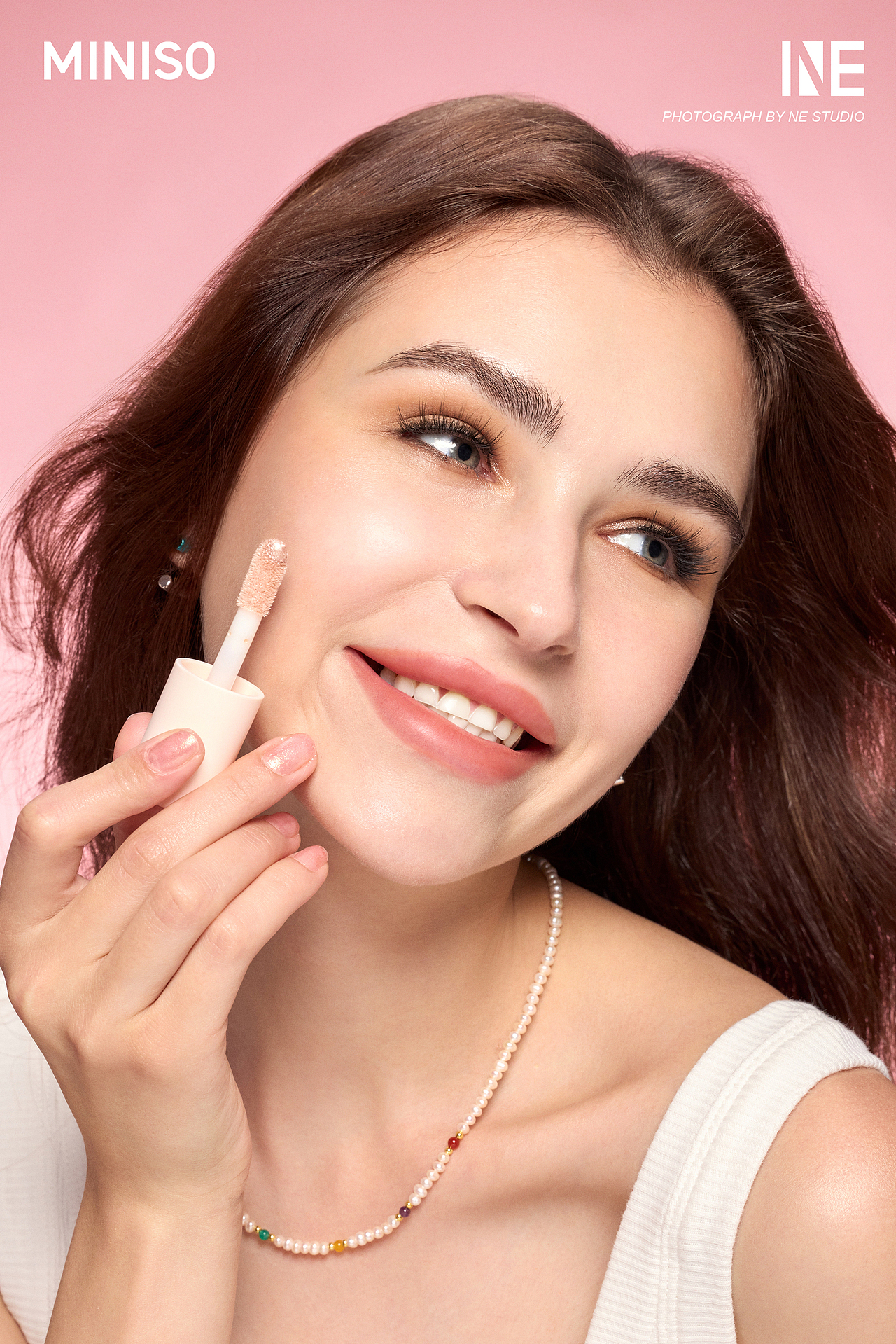 商业形象 | 名创优品彩妆极简系列形象片 x 新羽广告