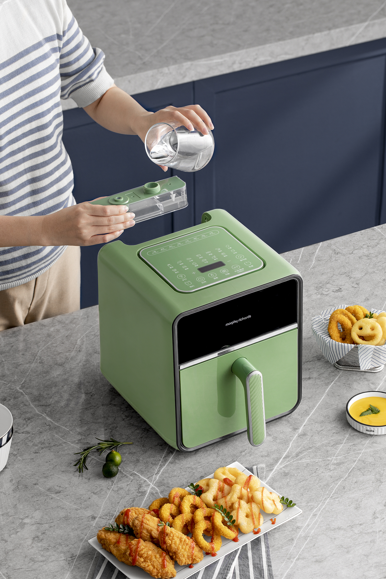 小家电 I 摩飞空气炸锅（图ZMzgxODM3NzI0） - 电商 - 站酷设计师凌帆创意原创素材 - 站酷ZCOOL