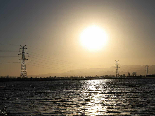 夕陽(yáng)西下（個(gè)人主頁(yè)-ZNzA5NDkwNDg=） - 風(fēng)光攝影 - 站酷設(shè)計(jì)師蕭關(guān)麥客原創(chuàng)素材 - 站酷ZCOOL