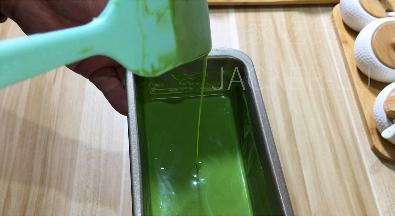 抹茶巧克力脆壳雪茄棒,清新与甜蜜完美融合,味蕾盛宴