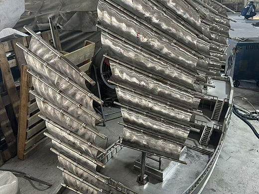 不锈钢帆船雕塑，扬帆起航