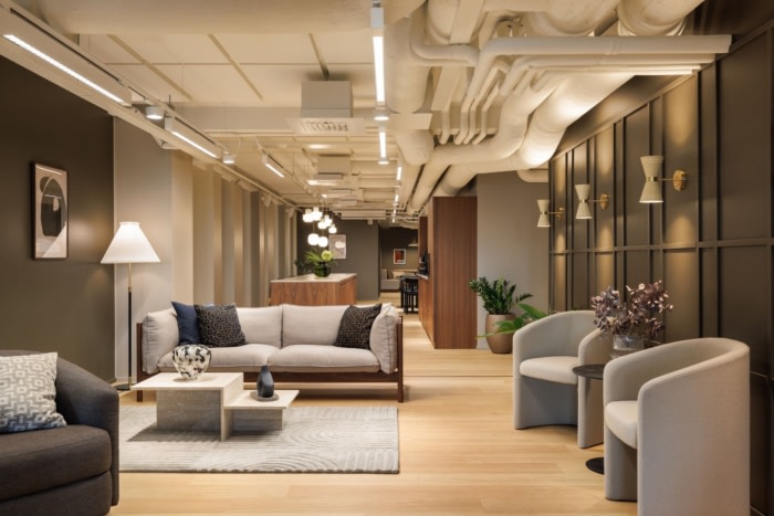 设计通过将工作空间与共享设施无缝融合来优先考虑用户体验