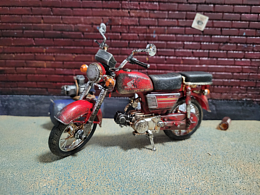 摩托模型做旧涂装上色