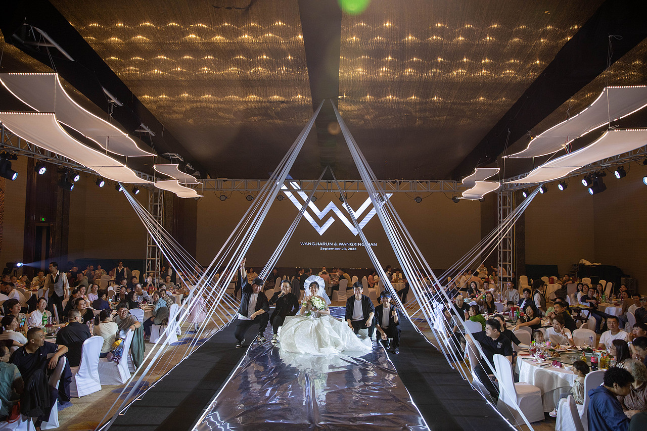 Livehouse风格婚礼