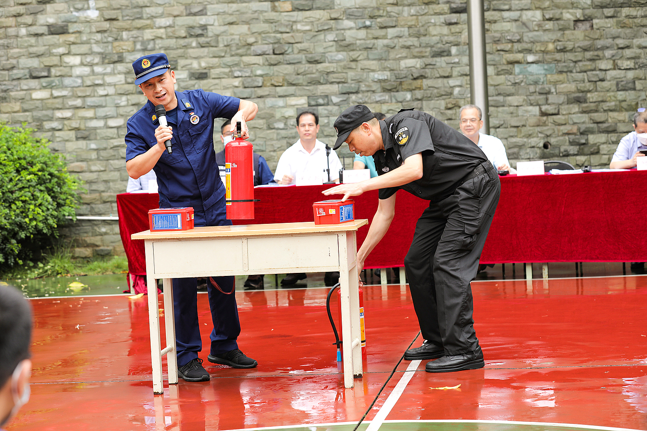 星海音乐学院消防演练活动宣传片拍摄 企业宣传片拍摄（图ZMzgyMTYwMjA0） - 宣传片 - 站酷设计师广州铭创摄影公司原创素材 - 站酷ZCOOL