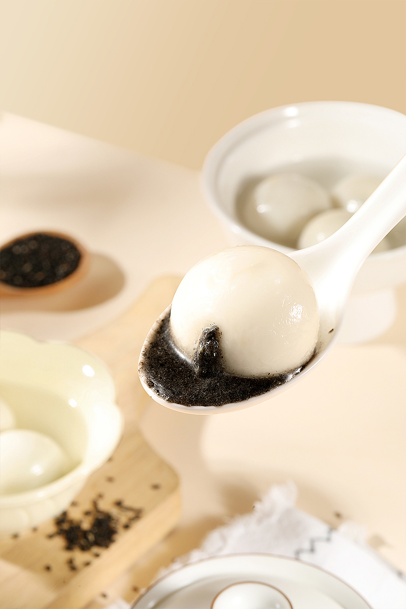 稻香村黑芝麻汤圆