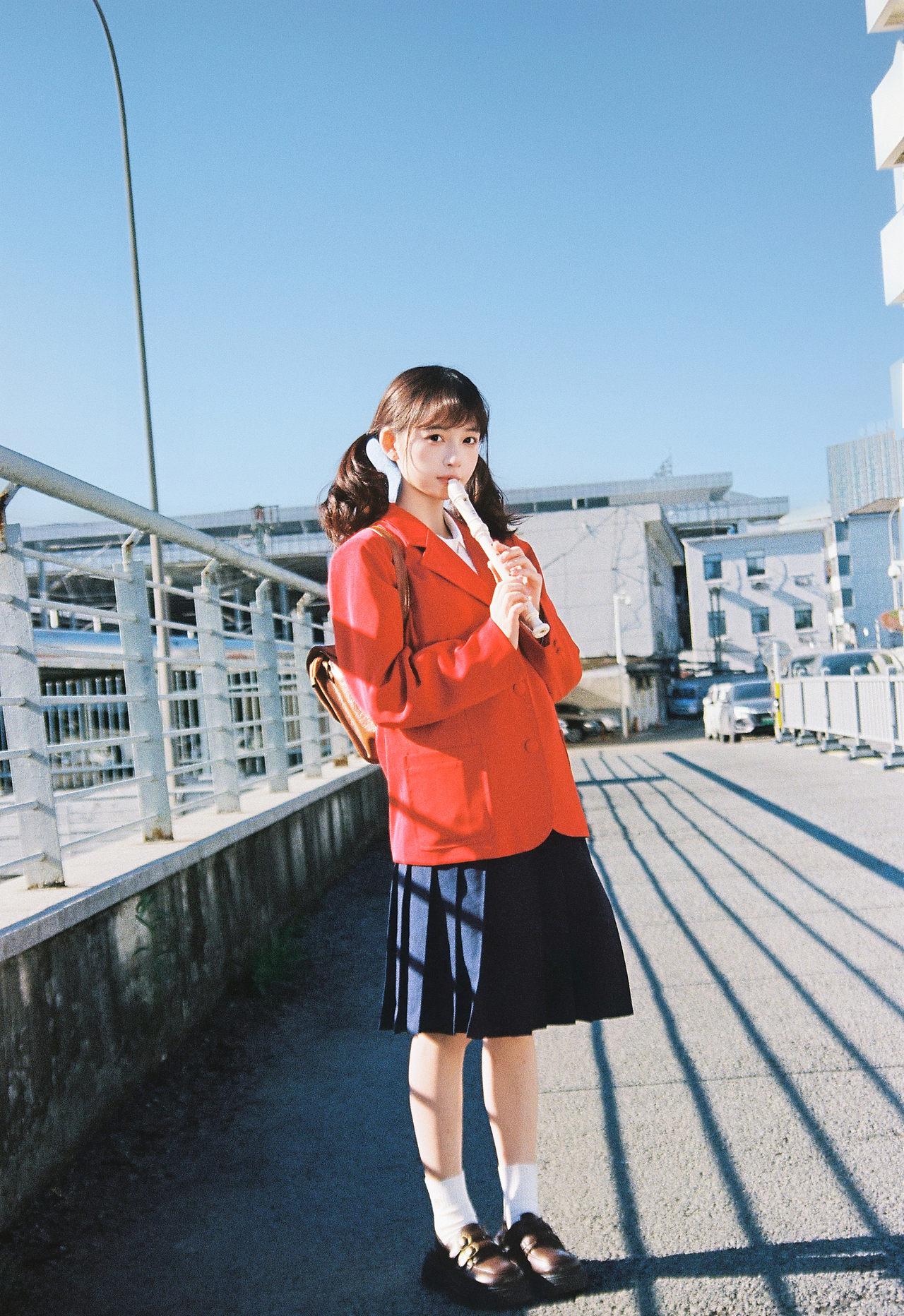 胶片和jk制服就是绝配！（图ZMzgyMjQ4MDE2） - 人像摄影 - 站酷设计师瑞克Photo原创素材 - 站酷ZCOOL