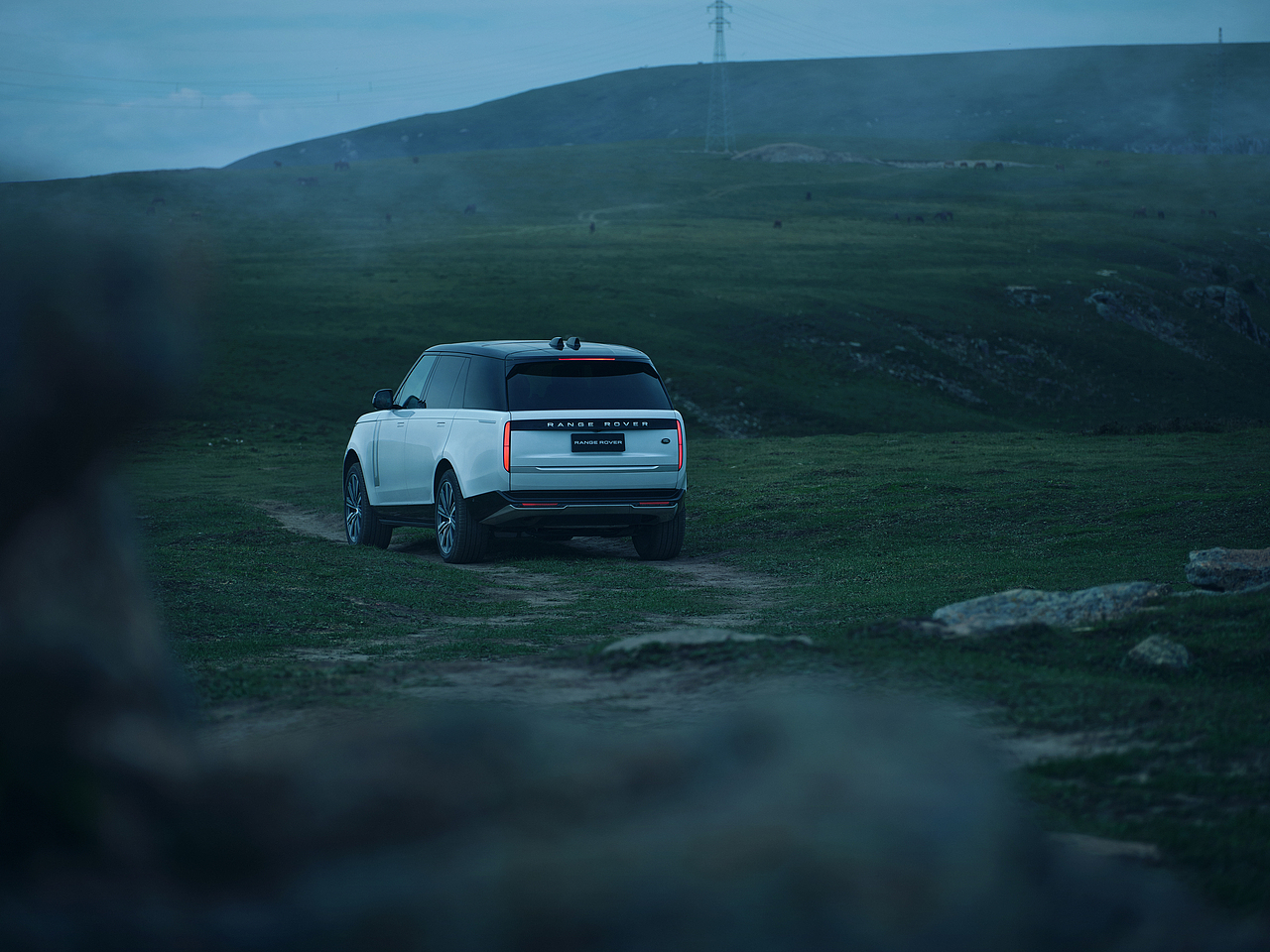 汽车修图-RANGE ROVER