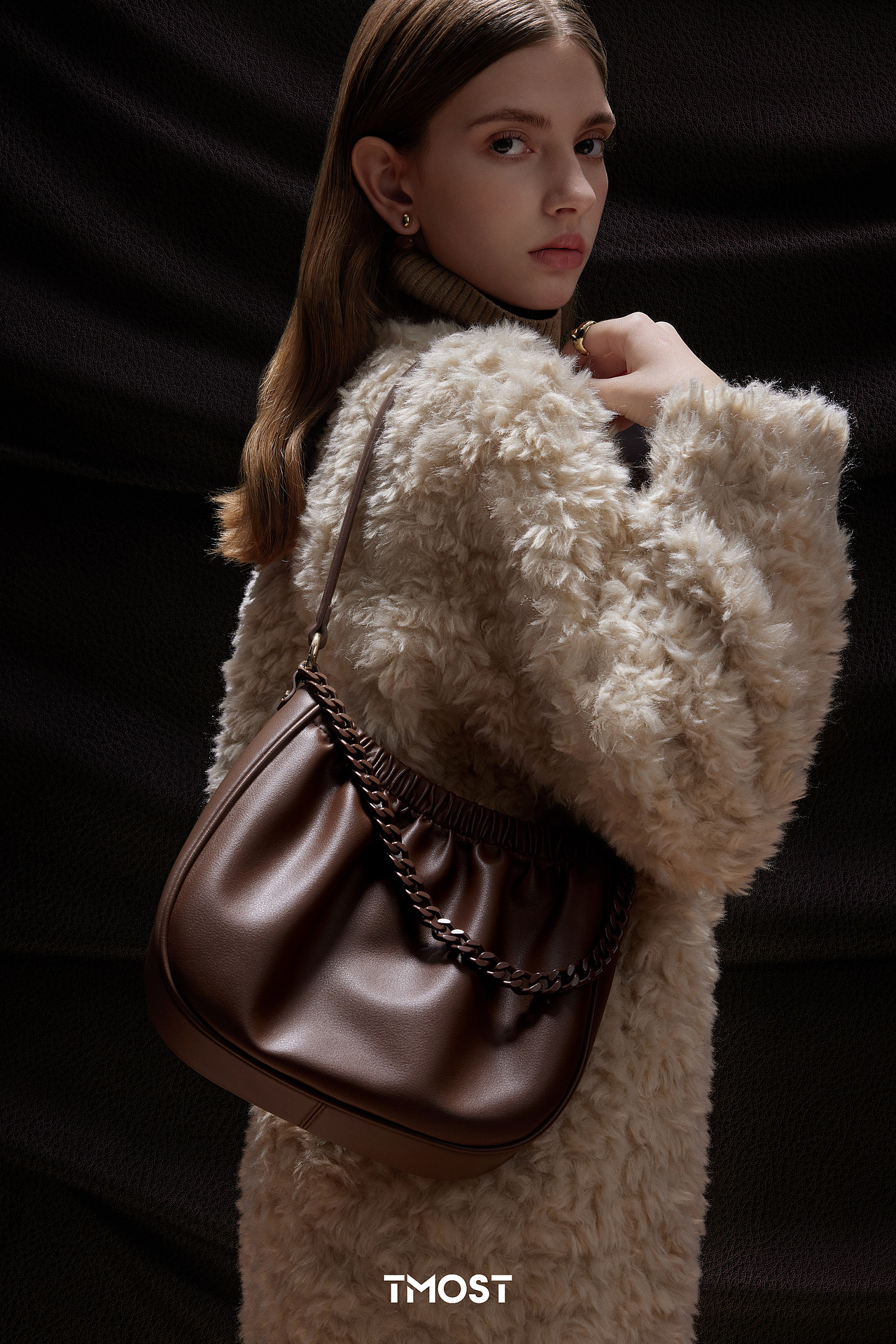 女包形象拍摄 | 我们为红谷拍摄的质感主题形象片（图ZMzgyMjY3Nzky） - 人像摄影 - 站酷设计师TMOST电商视觉原创素材 - 站酷ZCOOL