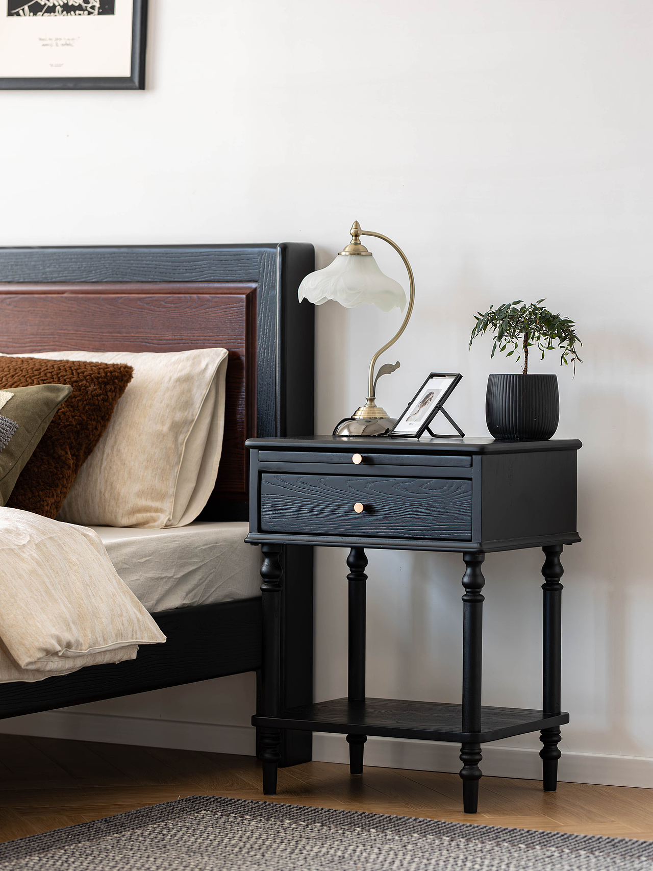 2024拍摄 床 床头柜 餐桌 书桌 凳子 椅子 !