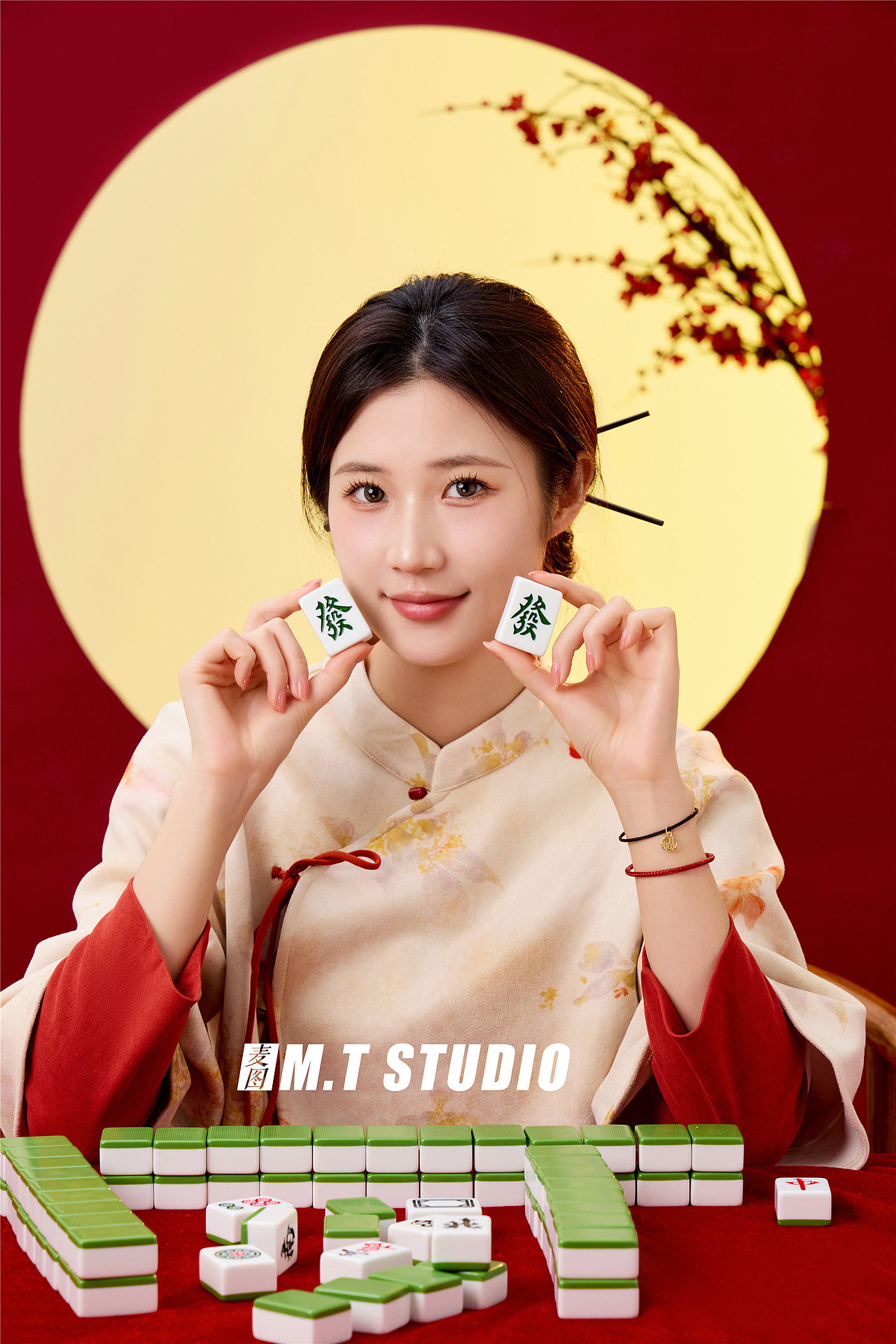 朱砂饰品 朱砂手链模特拍摄 喜庆朱砂首饰饰品模特拍照