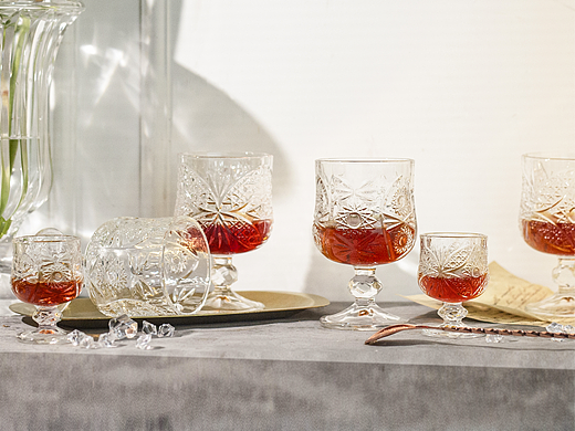 玻璃器皿 | 高脚杯摄影（个人主页-ZNzEwMjUyODA=） - 产品摄影 - 站酷设计师大羊__Design原创素材 - 站酷ZCOOL