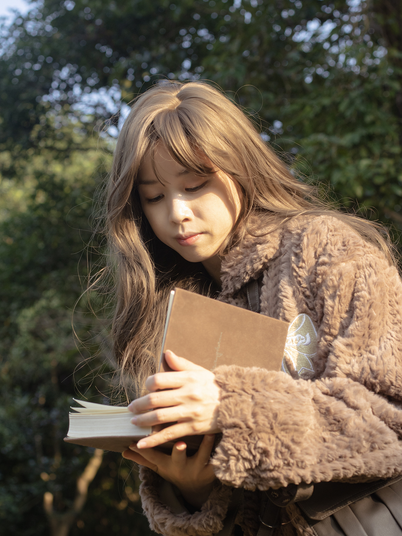 🚪秋日上映🕊་💨（图ZMzgyNTUwMDY0） - 人像摄影 - 站酷设计师陈宅原创素材 - 站酷ZCOOL