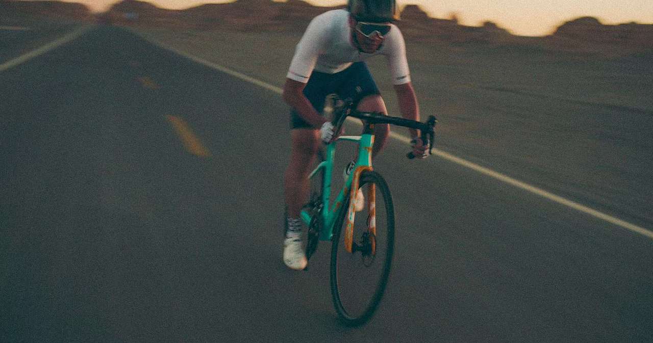 【行摄新疆】PARDUS瑞豹,驾驭速度之美