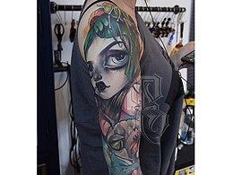 NEWSCHOOL双面女,斯芬克斯,蛇纹身设计。