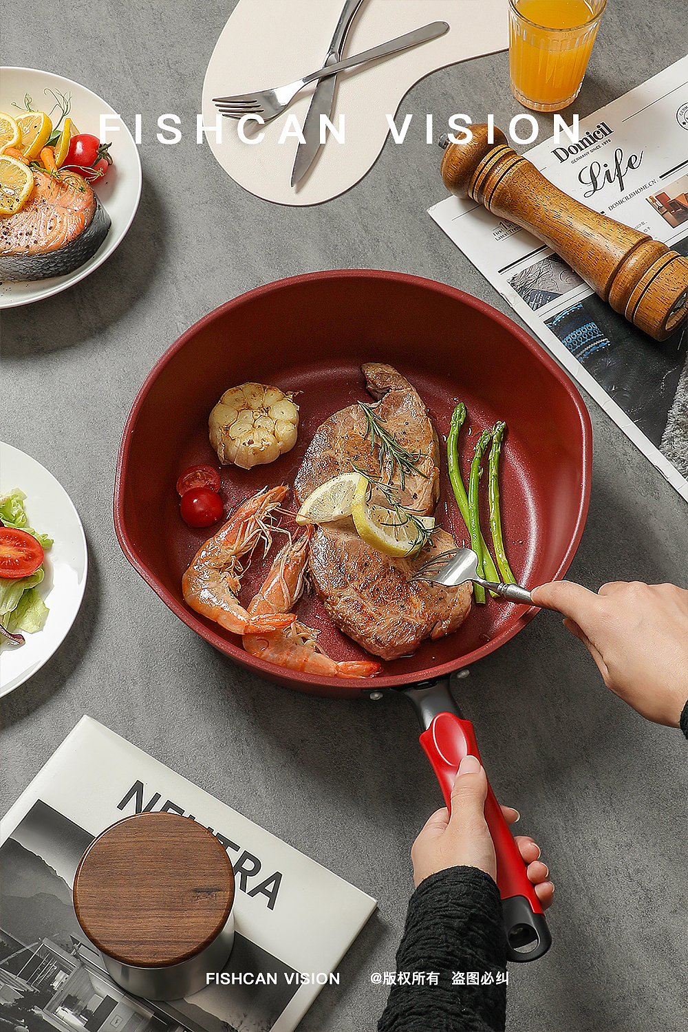 锅具摄影 | 红色煎锅套装 x 鱼罐头视觉