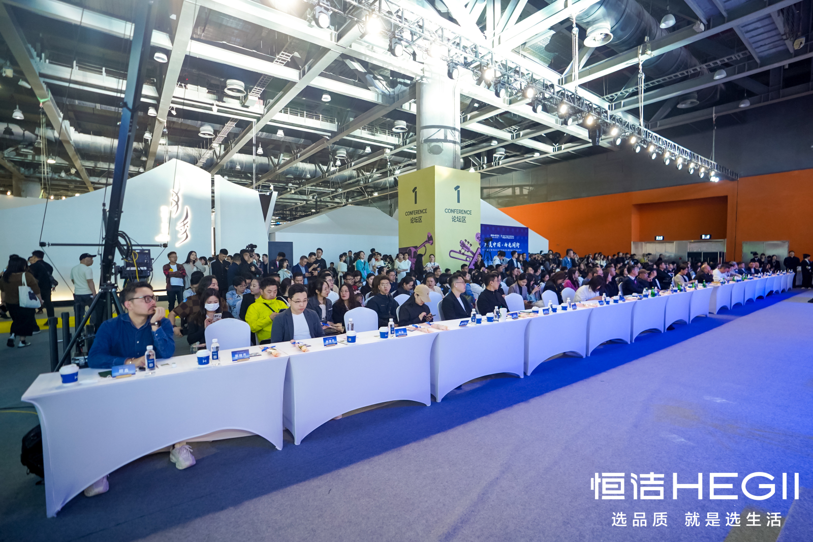 亚洲青年设计之光|2024亚洲青年设计之光颁奖典礼暨质美中国年度盛典圆满落幕(图ZMTQ5OTA0NzY=) - 资讯 - 站酷设计师设计艺术之路原创素材 - 站酷ZCOOL