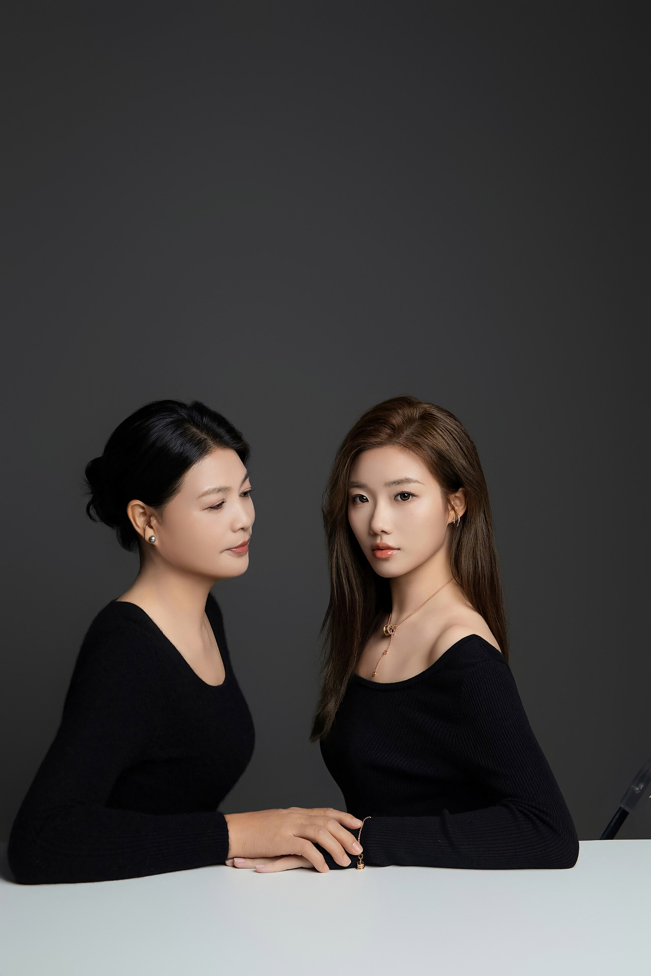 锦上繁花亲子肖像（图ZMzgyNzM2OTky） - 人像摄影 - 站酷设计师锦上繁花肖像摄影原创素材 - 站酷ZCOOL