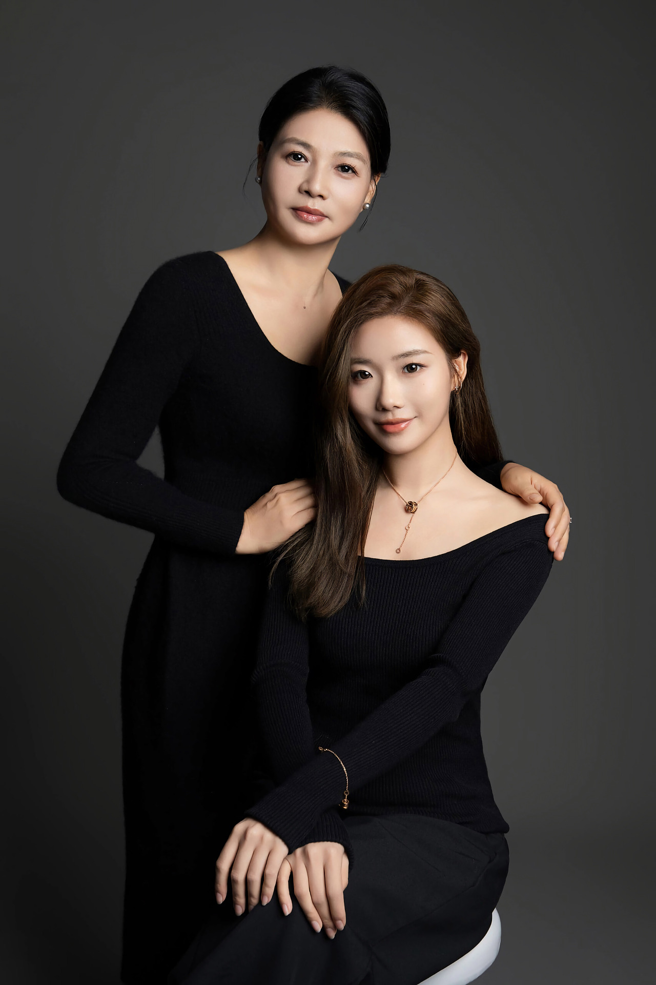 锦上繁花亲子肖像（图ZMzgyNzM2OTk2） - 人像摄影 - 站酷设计师锦上繁花肖像摄影原创素材 - 站酷ZCOOL