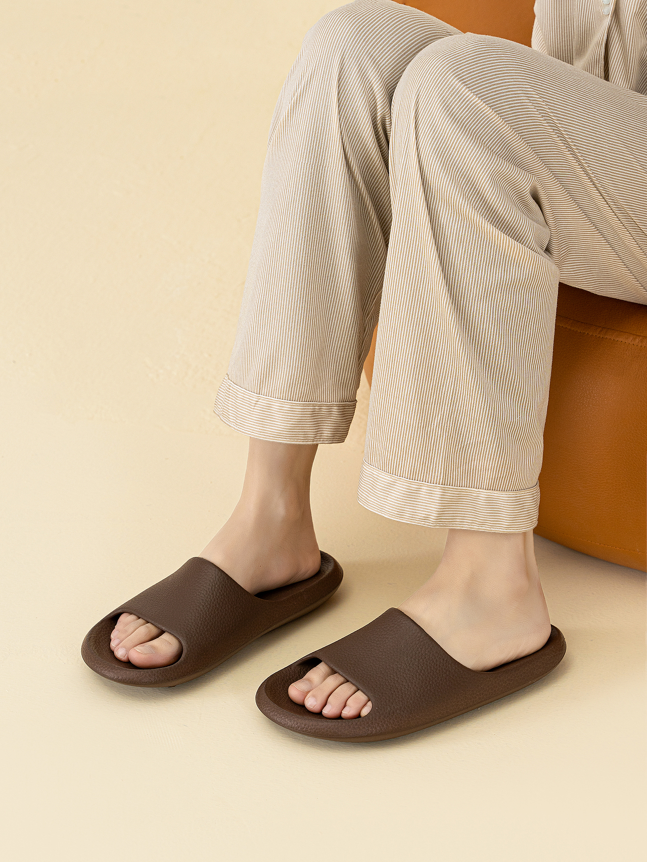 夏款家居凉拖鞋拍摄拍照摄影