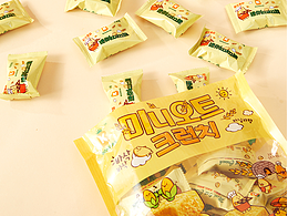 BOAKEAR菠咔KAKA脆燕麦脆包装设计