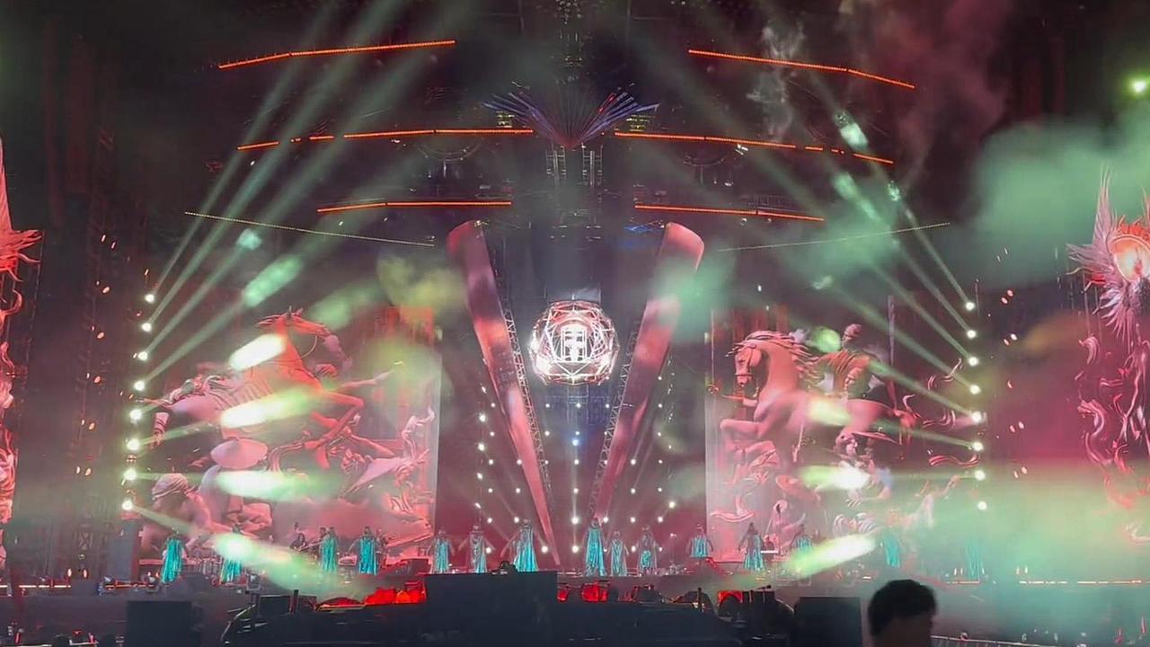 舞台背景LED显示屏演唱会LED透明屏幕【联诚发】