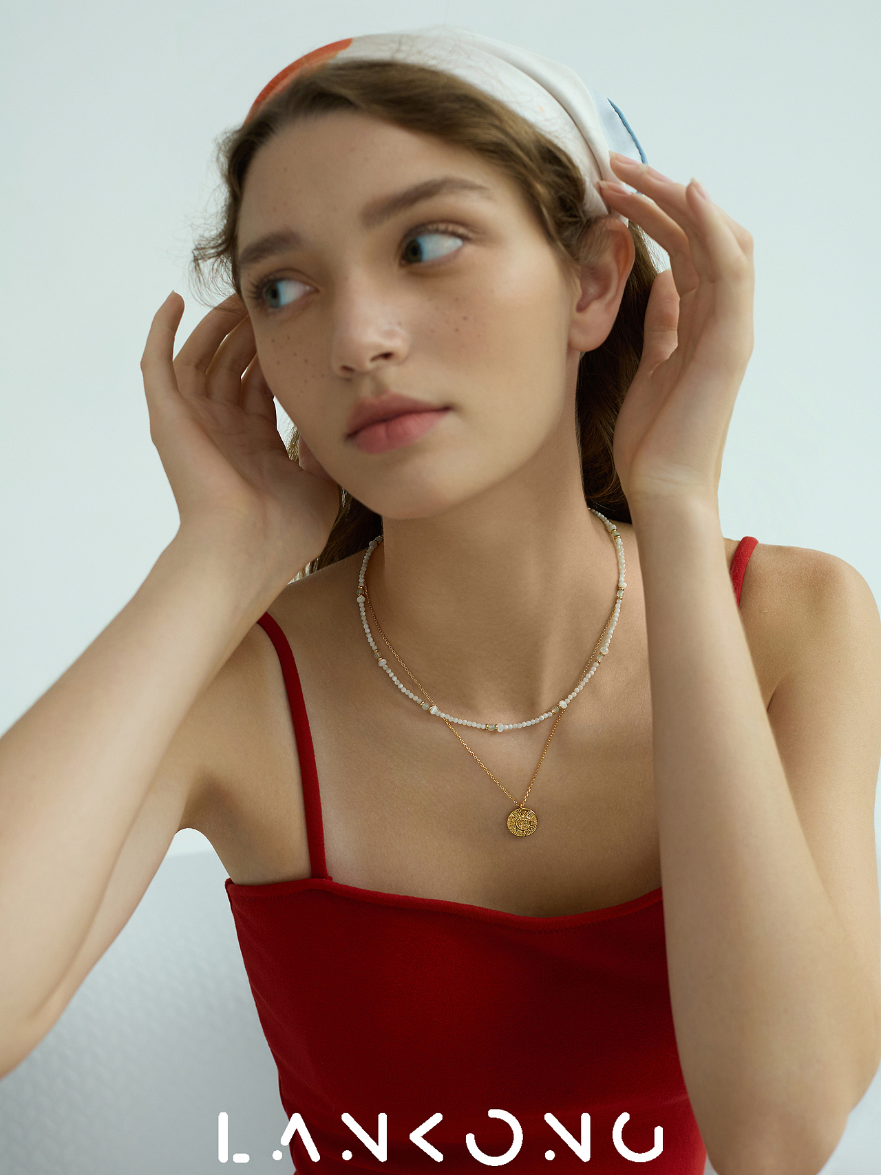 简约轻奢法式珠宝首饰客片（图ZMzgzMDk0MDQw） - 人像摄影 - 站酷设计师澜空视觉原创素材 - 站酷ZCOOL