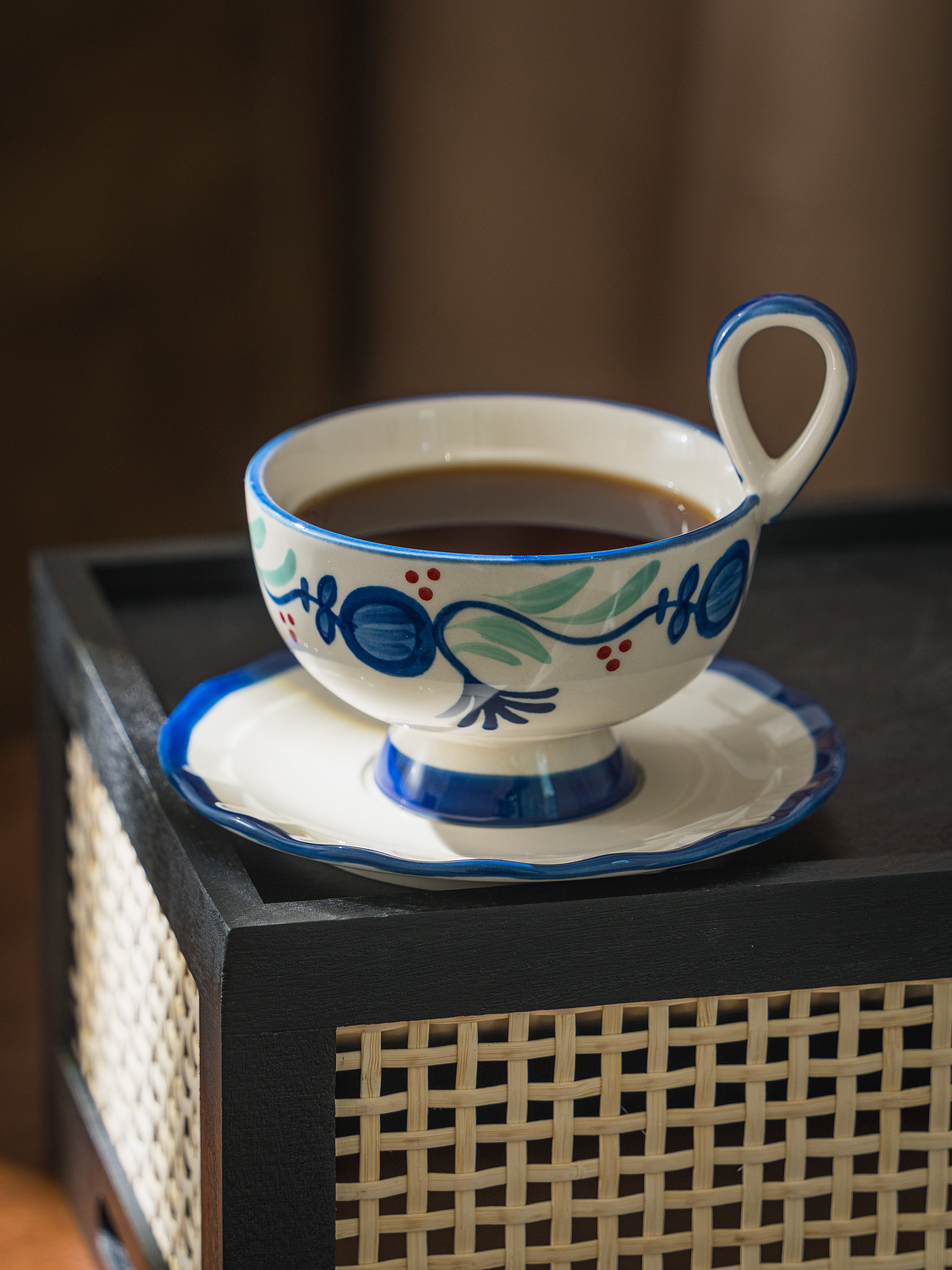 《背面是我》| 咖啡杯碟 | 马克杯 | 水杯 | 水具